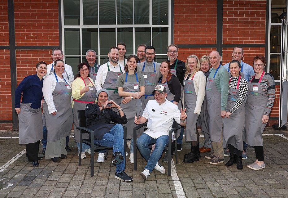 gruppenbild-kochevent-verlosung-gruppe-verlosungsaktion