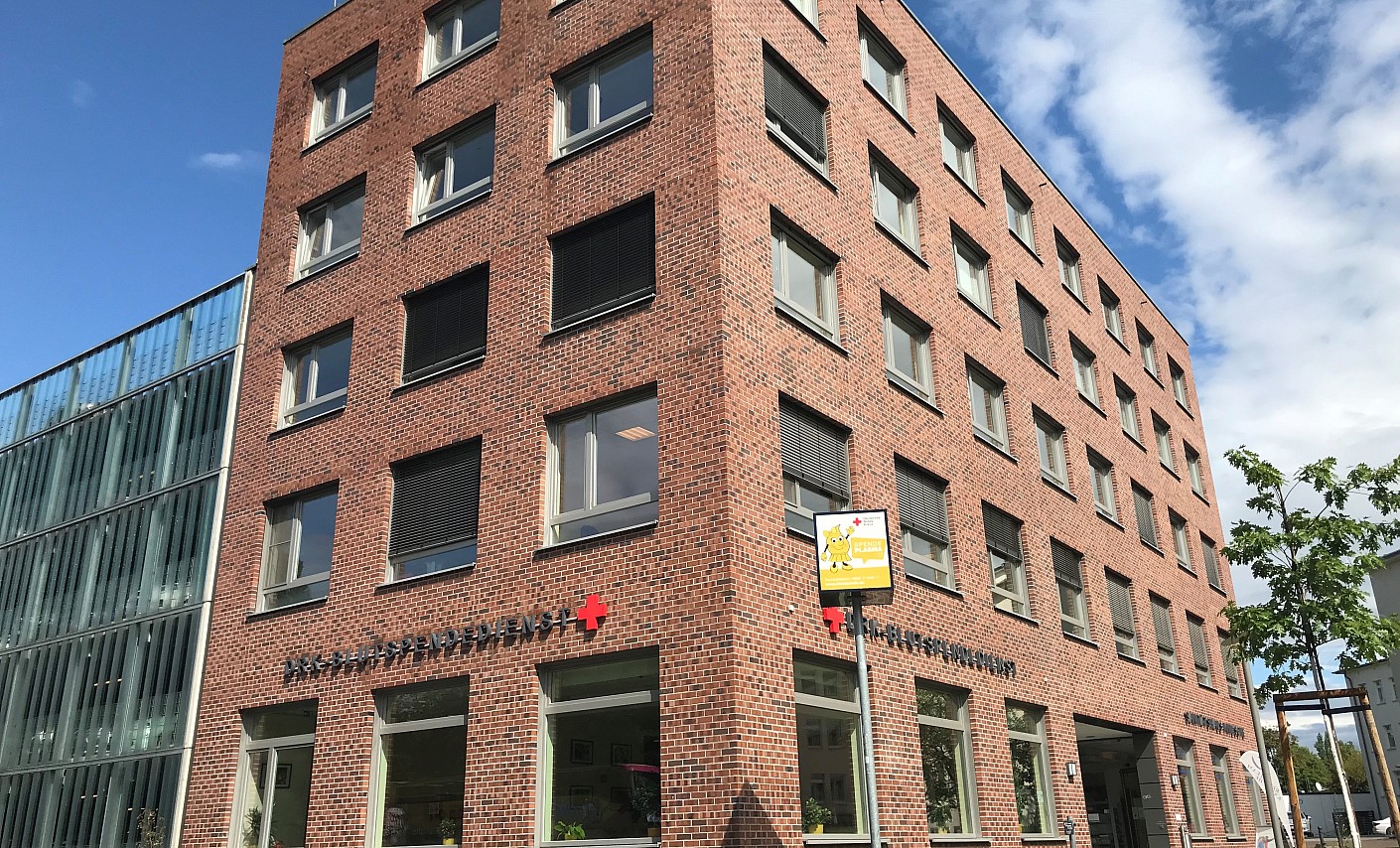 Außenansicht des Blutspendezentrums Potsdam
