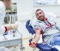DRK-Blutspende-Blutspender
